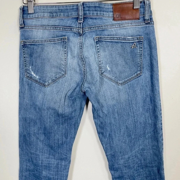 DL1961 Riley Boyfriend  Scarlet Jeans Size 25 - Picture 12 of 15